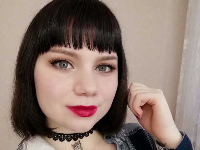 プロフィールの写真 MilaViolet