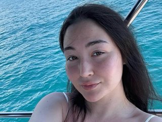 エロティックなビデオチャット MilaYumi