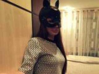 エロティックなビデオチャット milenahot1