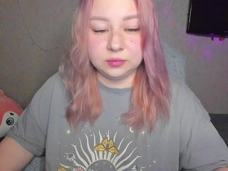 エロティックなビデオチャット MilkaFoxy