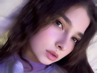 エロティックなビデオチャット MilkaSss