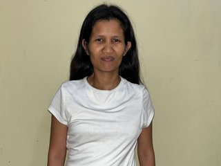 エロティックなビデオチャット MilkyPinay29