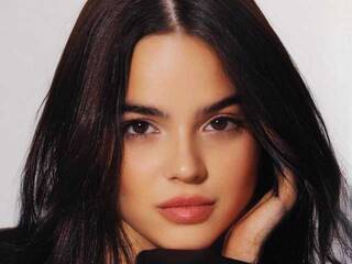 エロティックなビデオチャット MilyClars