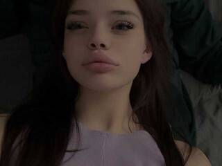 エロティックなビデオチャット mini-barbie