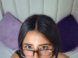 エロティックなビデオチャット Miranda-Rogers