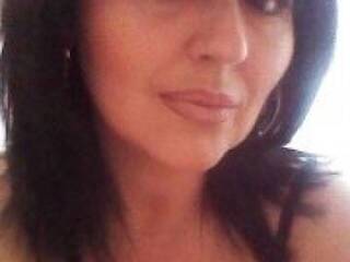 エロティックなビデオチャット mirnela