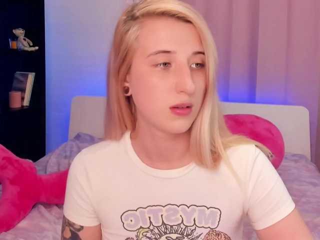 ブロードキャストスクリーンショット BeverlySexy