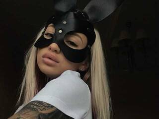 エロティックなビデオチャット mismuz