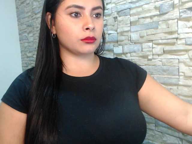 ブロードキャストスクリーンショット miss-daniela