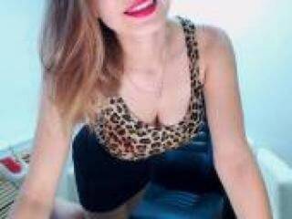 エロティックなビデオチャット missjuyline