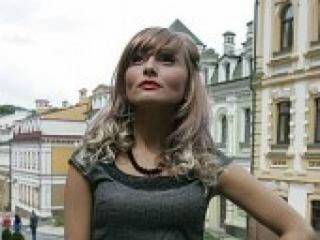 エロティックなビデオチャット missmaglena