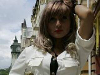 エロティックなビデオチャット missnomi