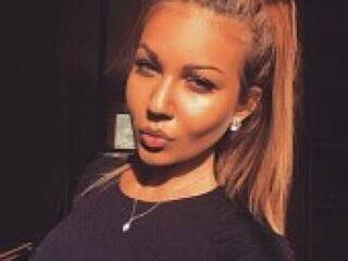 エロティックなビデオチャット mistystar