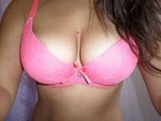 エロティックなビデオチャット mmmpupsikmm