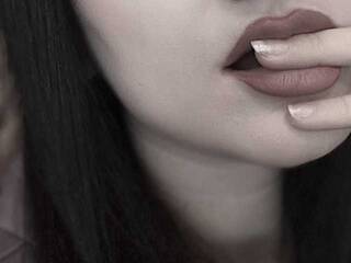 エロティックなビデオチャット Molly-molly