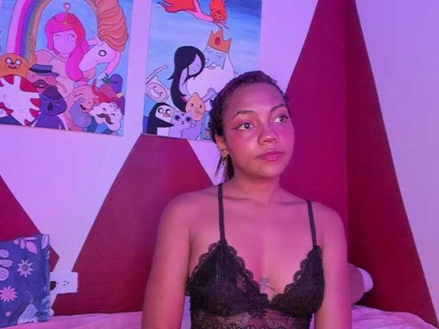 ブロードキャストスクリーンショット MollyBrown