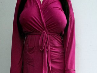 エロティックなビデオチャット MommycurvyX1
