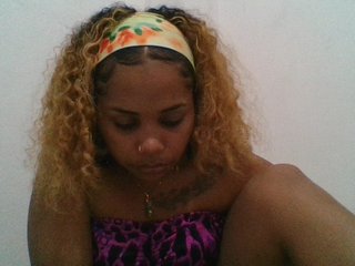 エロティックなビデオチャット Monica1612