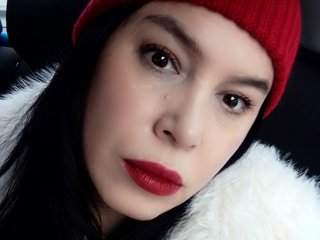 エロティックなビデオチャット MonicaMiaa
