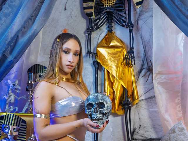 プロフィールの写真 MONIKFOXCR