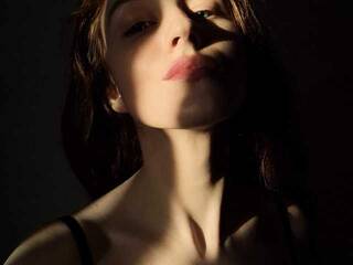 エロティックなビデオチャット monyamyr