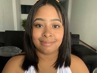 エロティックなビデオチャット moserat-smith