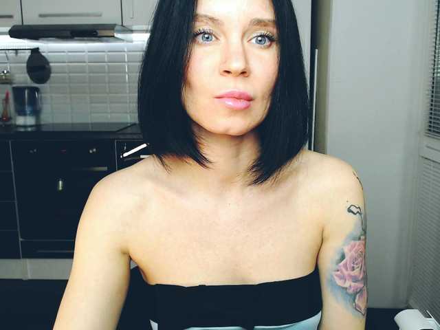 ブロードキャストスクリーンショット MsLatikaX