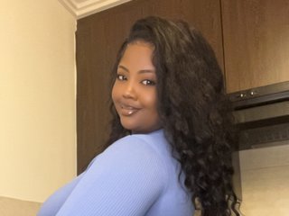 エロティックなビデオチャット MsPoney