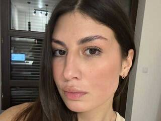 エロティックなビデオチャット nadya2005