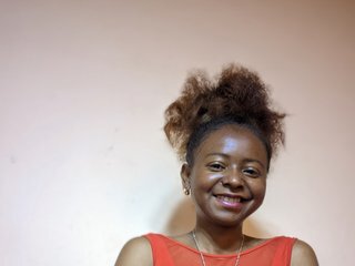 エロティックなビデオチャット NaelBell