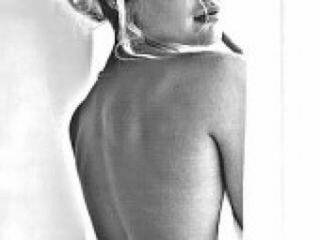 エロティックなビデオチャット naidenss