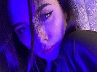 エロティックなビデオチャット NancyMoone