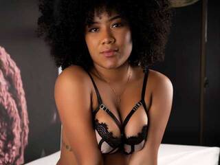 エロティックなビデオチャット naomi-ass