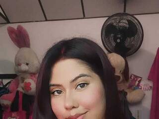 エロティックなビデオチャット Naomi-Stone