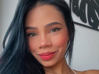 エロティックなビデオチャット NaomiBrooke