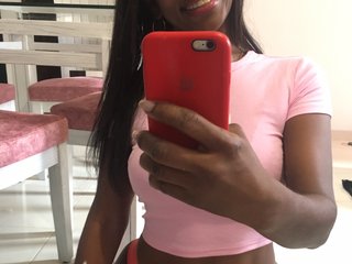 エロティックなビデオチャット NaomiEbano