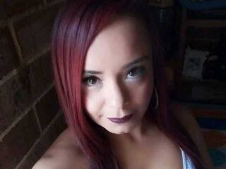 エロティックなビデオチャット Naomy-hadi