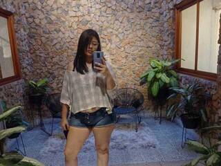 エロティックなビデオチャット Naomy-smith