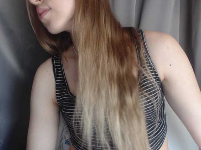 ブロードキャストスクリーンショット NastyaRosalyn