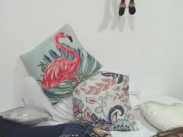 ブロードキャストスクリーンショット natalyevans