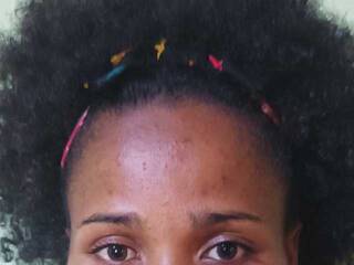 エロティックなビデオチャット Nathianah