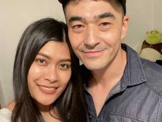 エロティックなビデオチャット naughtykk