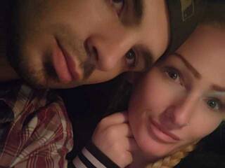 エロティックなビデオチャット NaughtyLilChanel