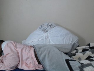 エロティックなビデオチャット NawtyLarissa