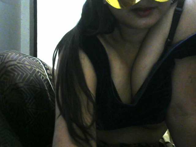 ブロードキャストスクリーンショット LovelyNeha