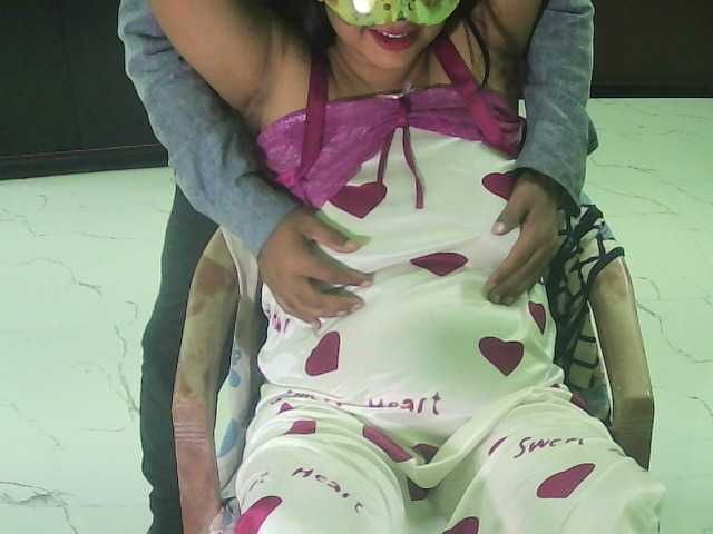 ブロードキャストスクリーンショット LovelyNeha