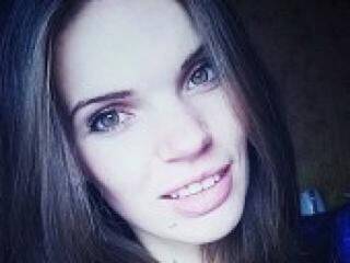 エロティックなビデオチャット newsasha