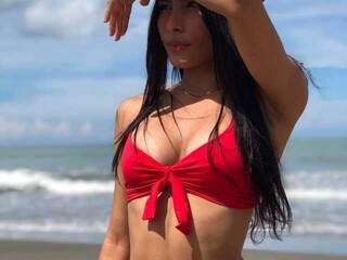 エロティックなビデオチャット NiaSioux