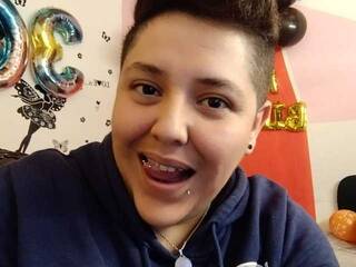 エロティックなビデオチャット nicky-hot