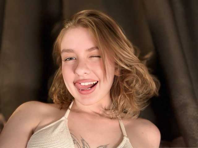 プロフィールの写真 NicoleEniston